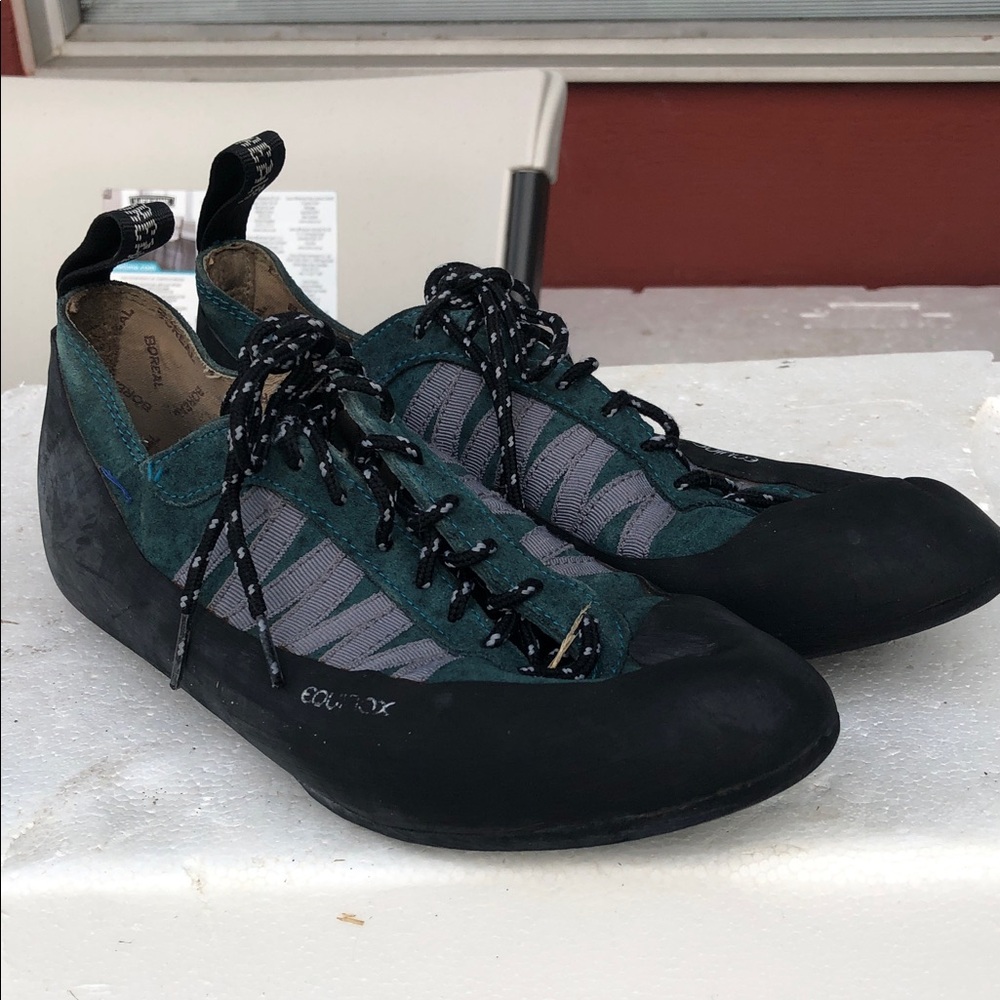 Boreal Equinox Fusion 3 Lace Up Climbing Sneakers Blue Suede Low Shoes 9.5